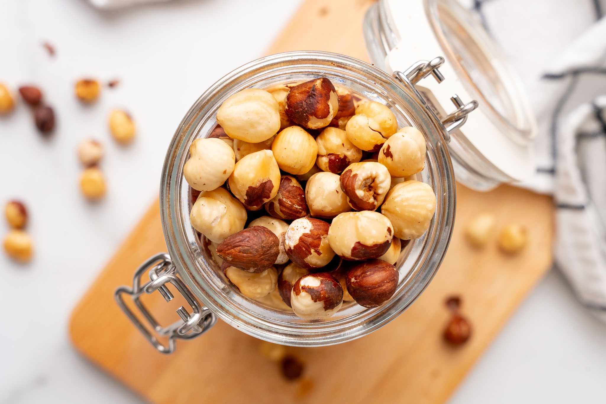 Roasting hazelnuts