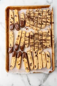 cranberry pistachio biscotti