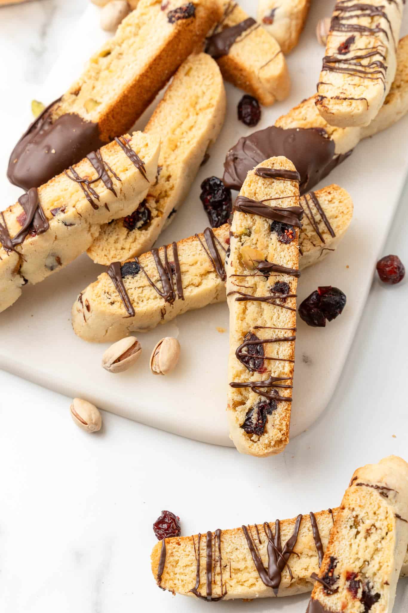 cranberry pistachio biscotti