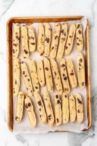 cranberry pistachio biscotti