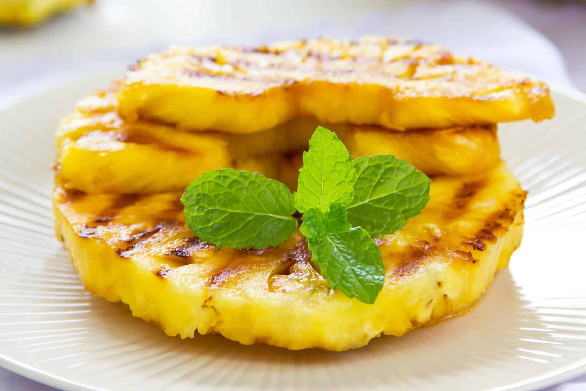 grilled pineapple with mint