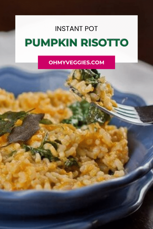 Instant Pot pumpkin risotto Pinterest pin with a close-up of risotto on a fork